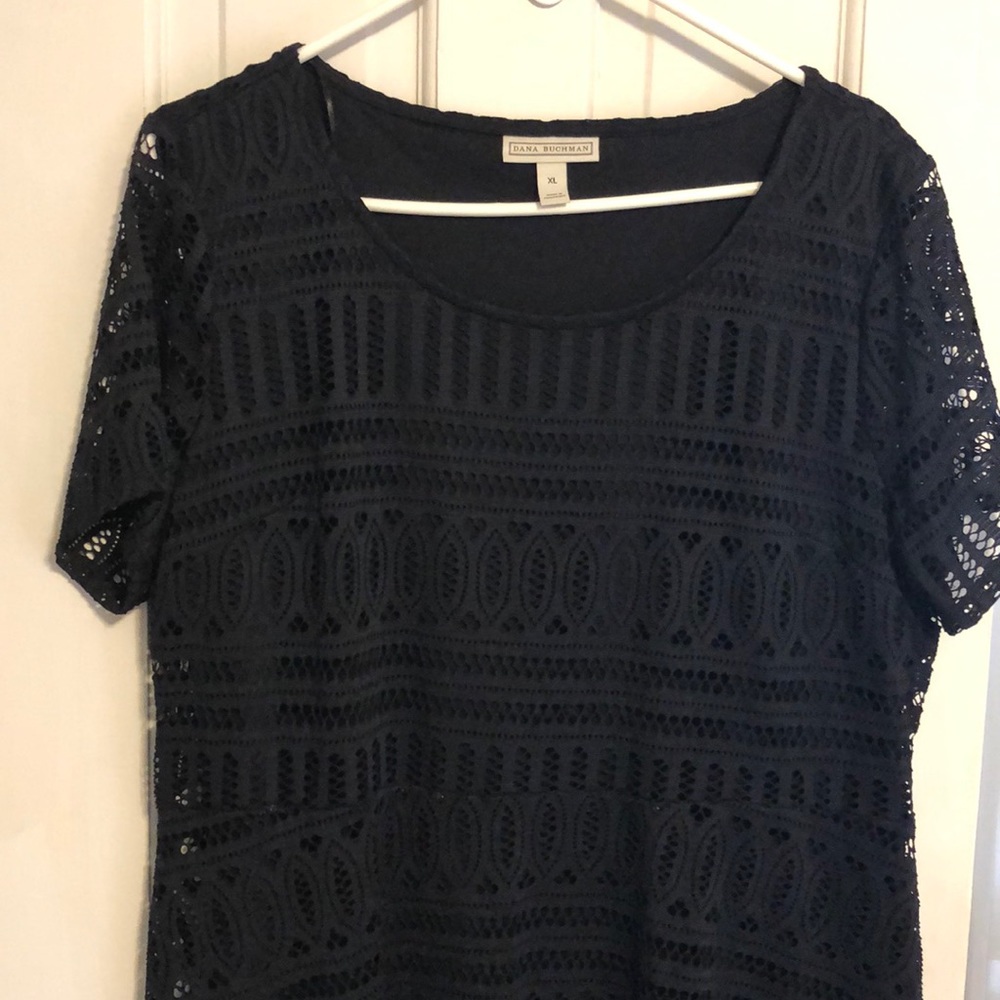 Black short sleeve crochet style stretchy dress